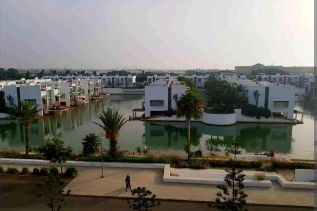 Appt Bouznika EDEN ISLAND pied sur Mer Exterior foto